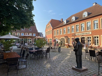 Marktplatz Martina Klapper 3 2021.jpg&nbsp;&copy;&nbsp;Stadt Telgte