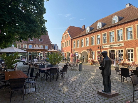 Marktplatz Martina Klapper 3 2021.jpg&nbsp;&copy;&nbsp;Stadt Telgte