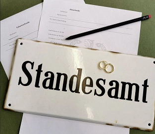 Standesamt, Schild, Ringe Standesamt © Tatjana Greiwe