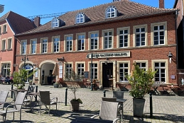 Marktplatz Telgte Martina Klapper Mai 2025 (10).JPG